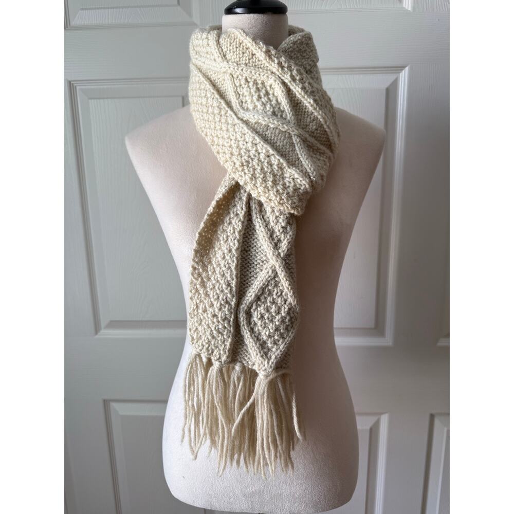 Vintage John Malloy Donegal‎ Irish Wool Cable Knit Fringe Scarf Cozy Chunky
